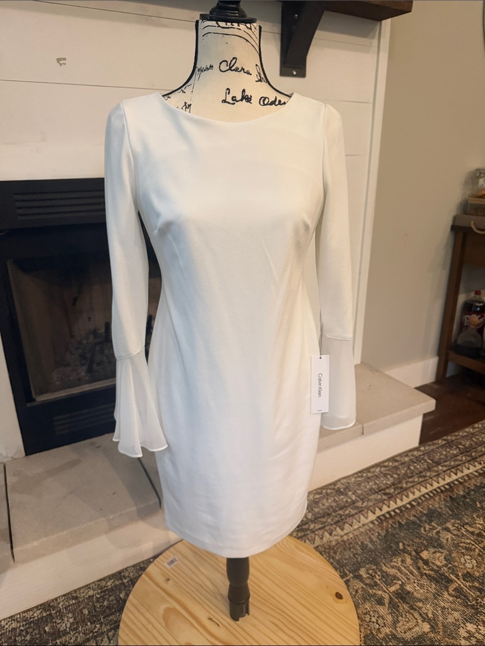 Calvin Klein- Great for Bridal-  Fluted Cuffs